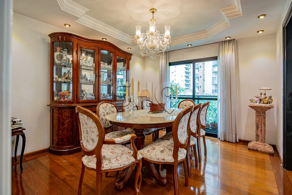 Apartamento, 4 quartos, 208 m² - Foto 1
