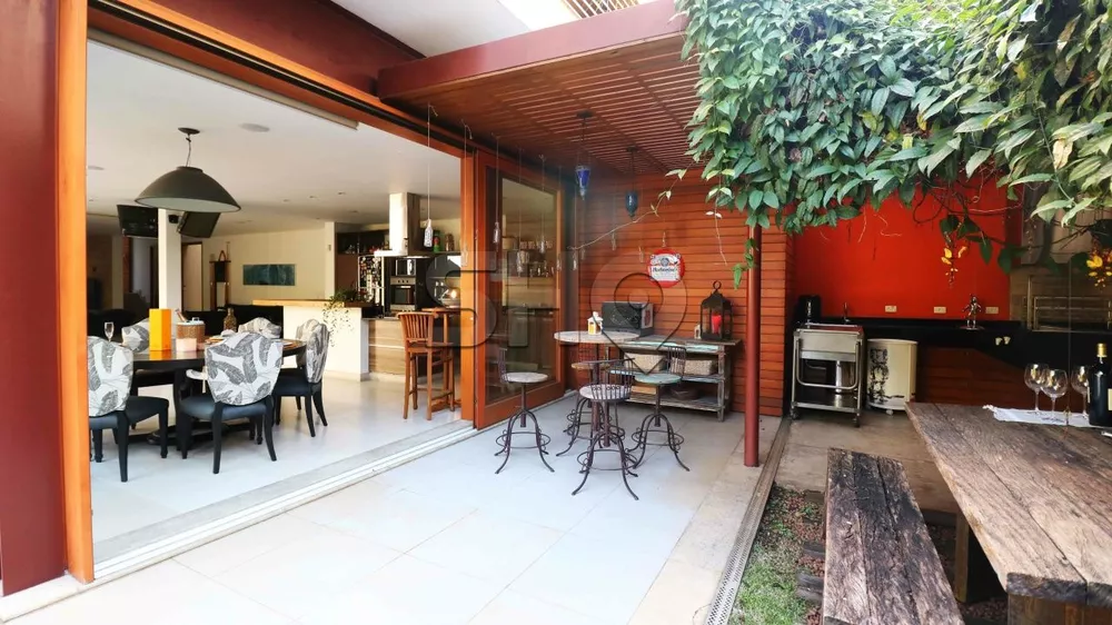 Casa de Condomínio à venda com 4 quartos, 700m² - Foto 3