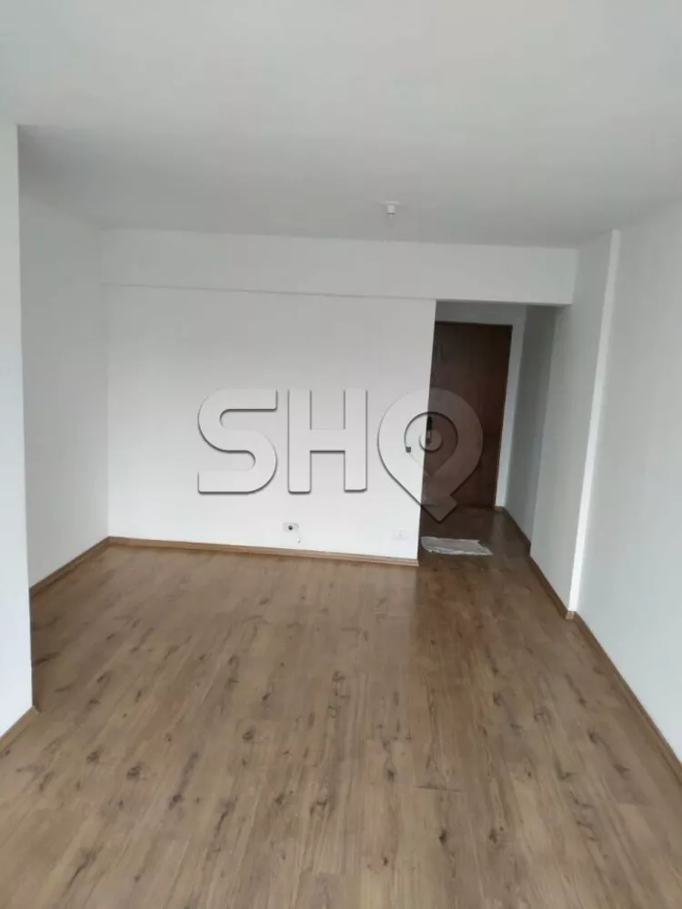 Apartamento à venda com 2 quartos, 70m² - Foto 3