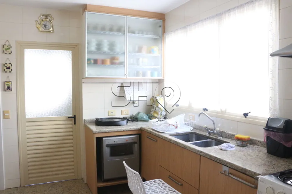 Apartamento, 4 quartos, 285 m² - Foto 1