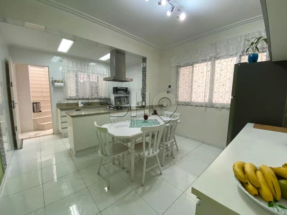 Sobrado à venda com 3 quartos, 130m² - Foto 4