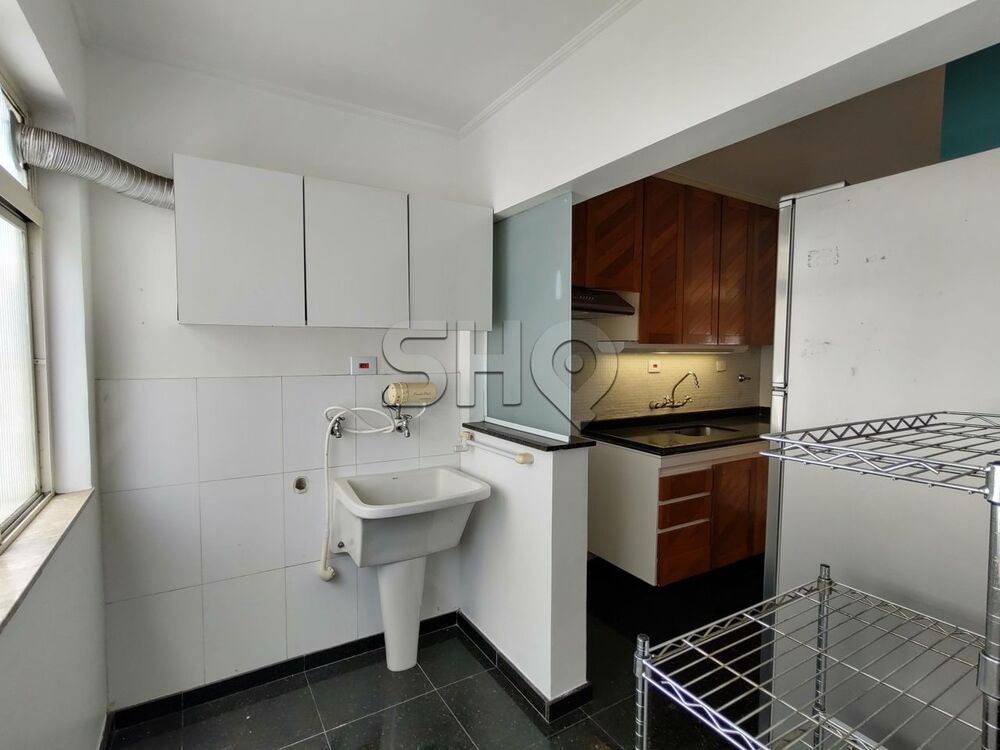 Apartamento à venda com 2 quartos, 83m² - Foto 17