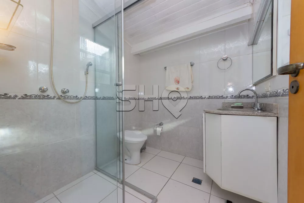 Sobrado, 3 quartos, 270 m² - Foto 2