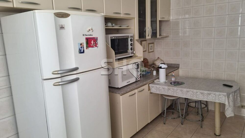 Apartamento à venda com 3 quartos, 122m² - Foto 12