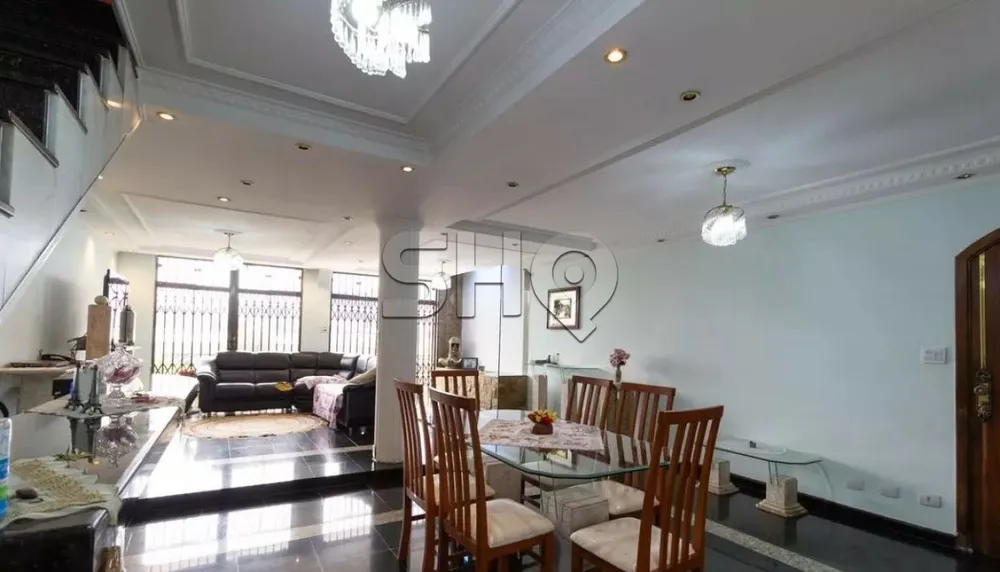 Sobrado, 3 quartos, 200 m² - Foto 1