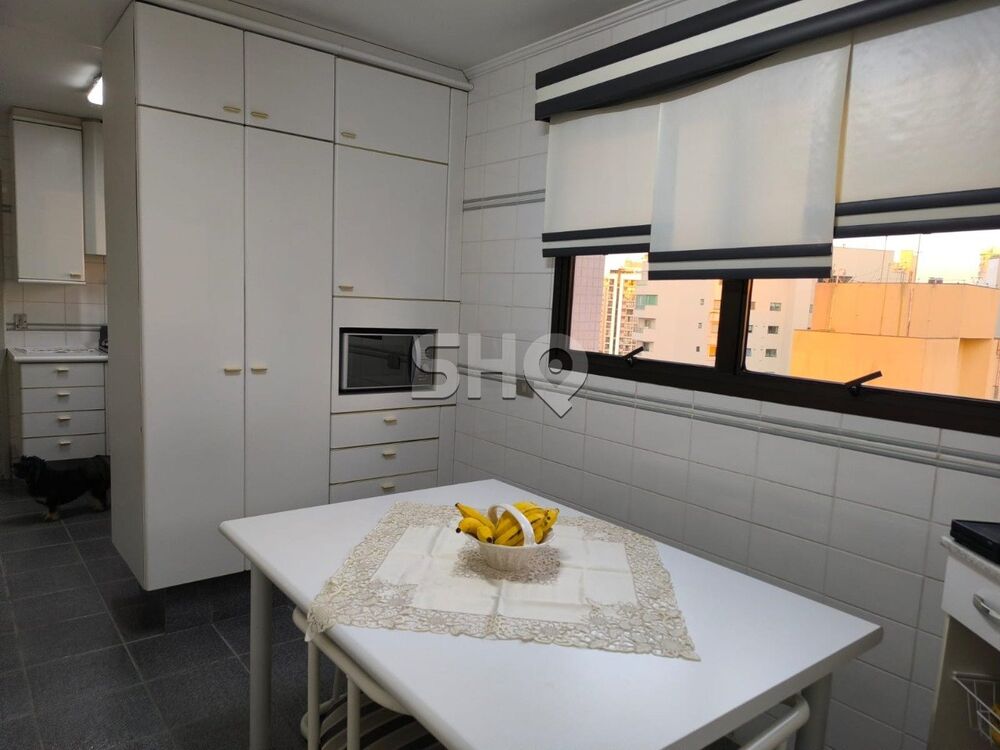 Apartamento, 4 quartos, 234 m² - Foto 3