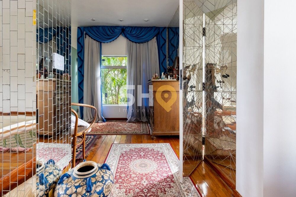 Casa à venda com 3 quartos, 800m² - Foto 17