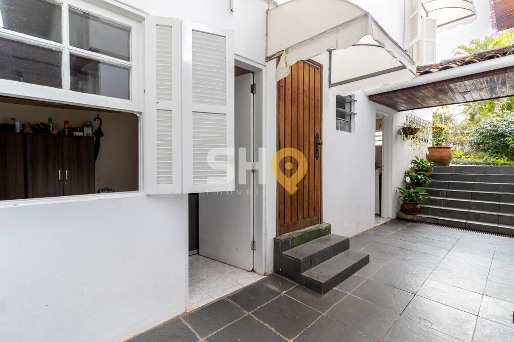 Casa à venda com 3 quartos, 800m² - Foto 27