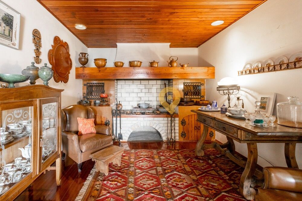 Casa à venda com 3 quartos, 800m² - Foto 9