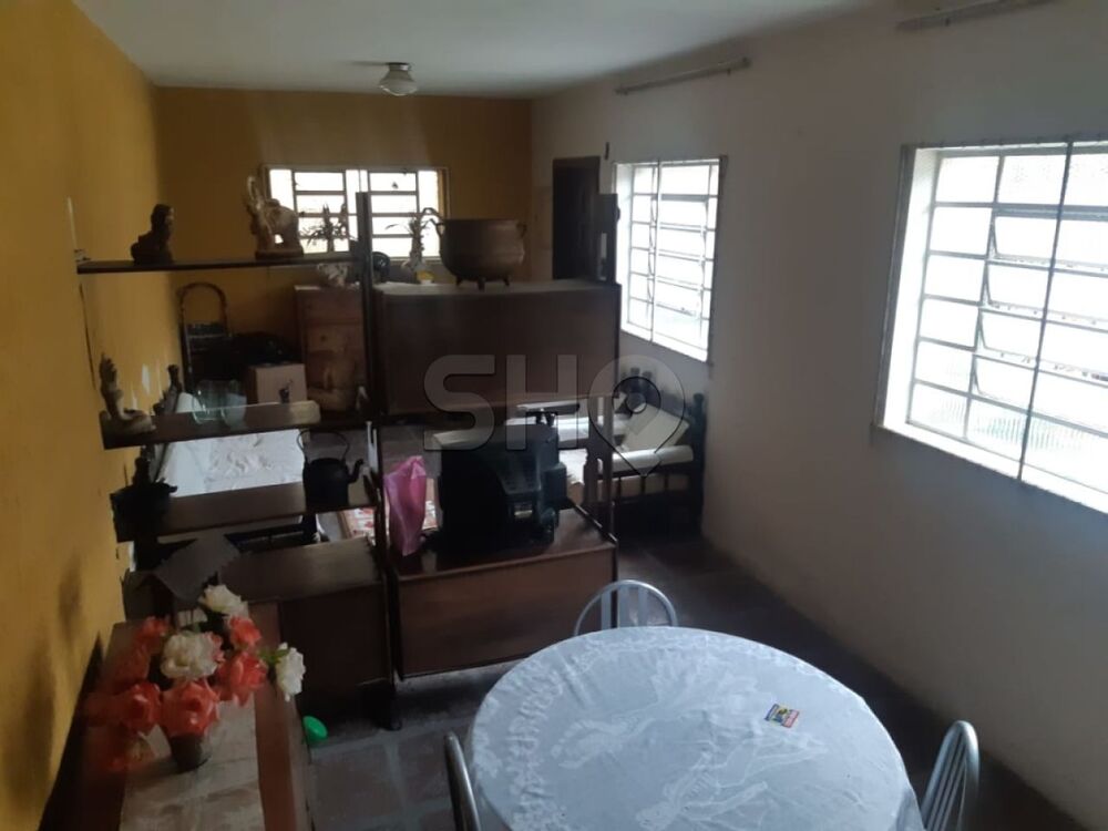 Sobrado à venda com 3 quartos, 200m² - Foto 2
