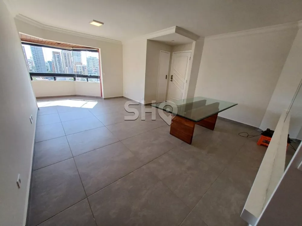 Apartamento à venda com 3 quartos, 115m² - Foto 1