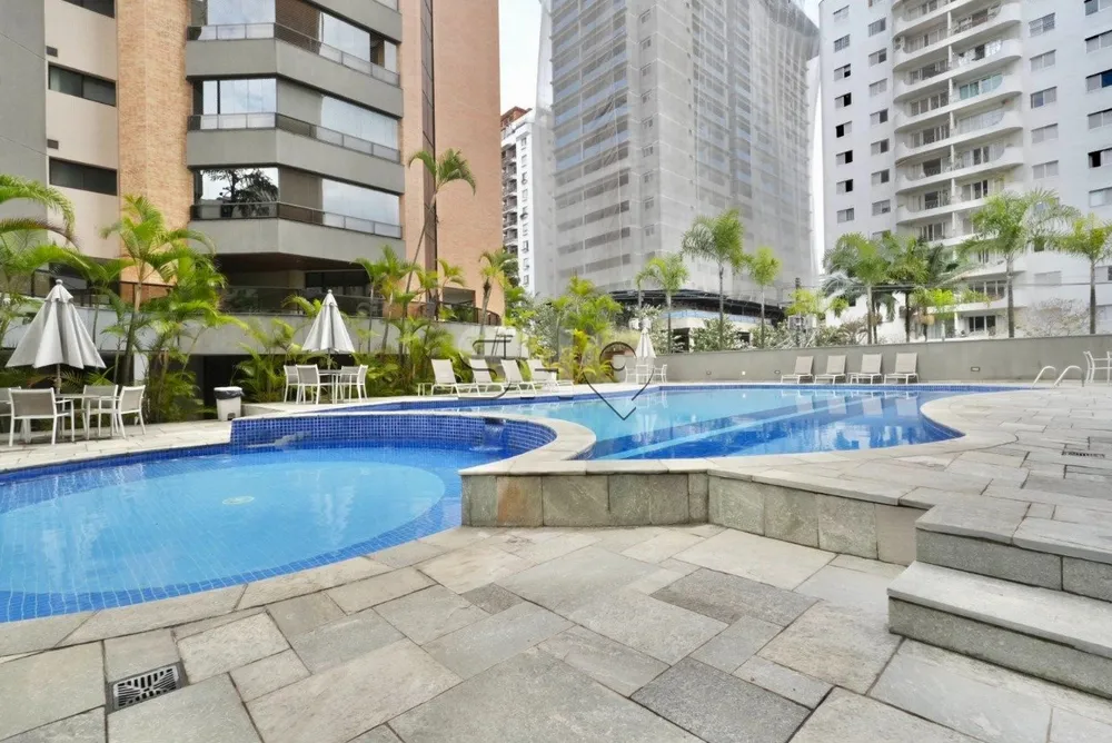 Apartamento, 4 quartos, 250 m² - Foto 1