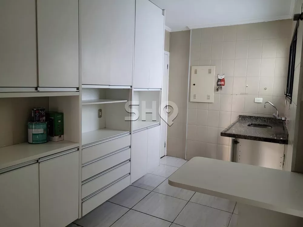 Apartamento à venda com 3 quartos, 98m² - Foto 4