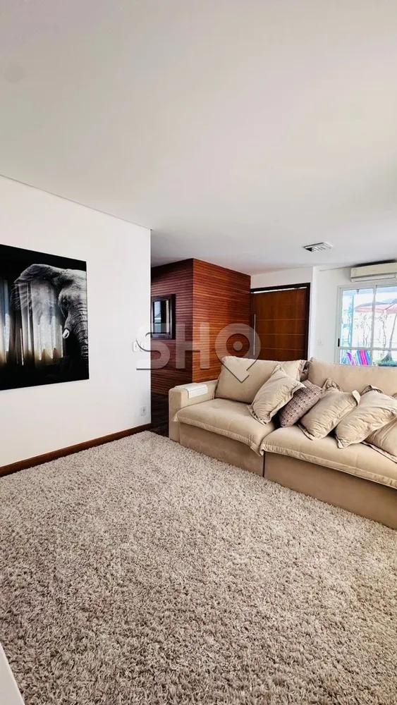 Apartamento, 3 quartos, 214 m² - Foto 1