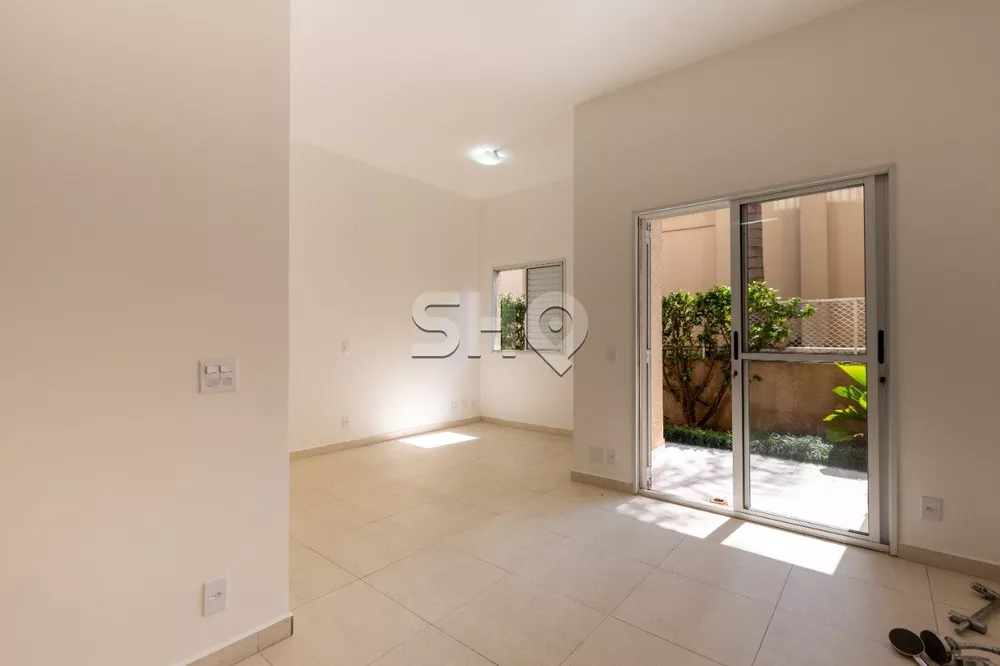 Apartamento à venda com 2 quartos, 43m² - Foto 1