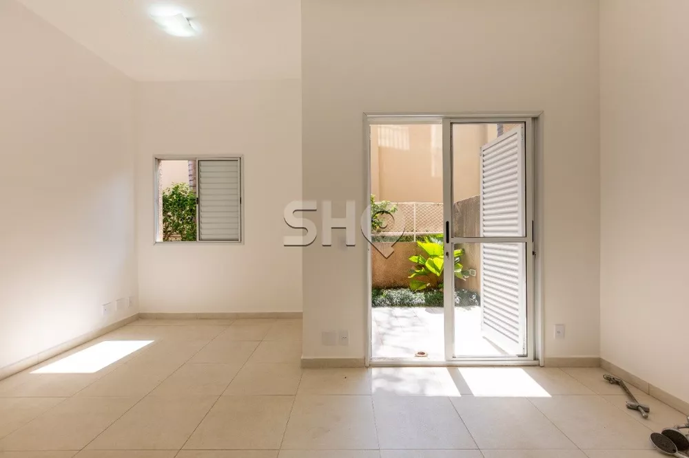 Apartamento à venda com 2 quartos, 43m² - Foto 5