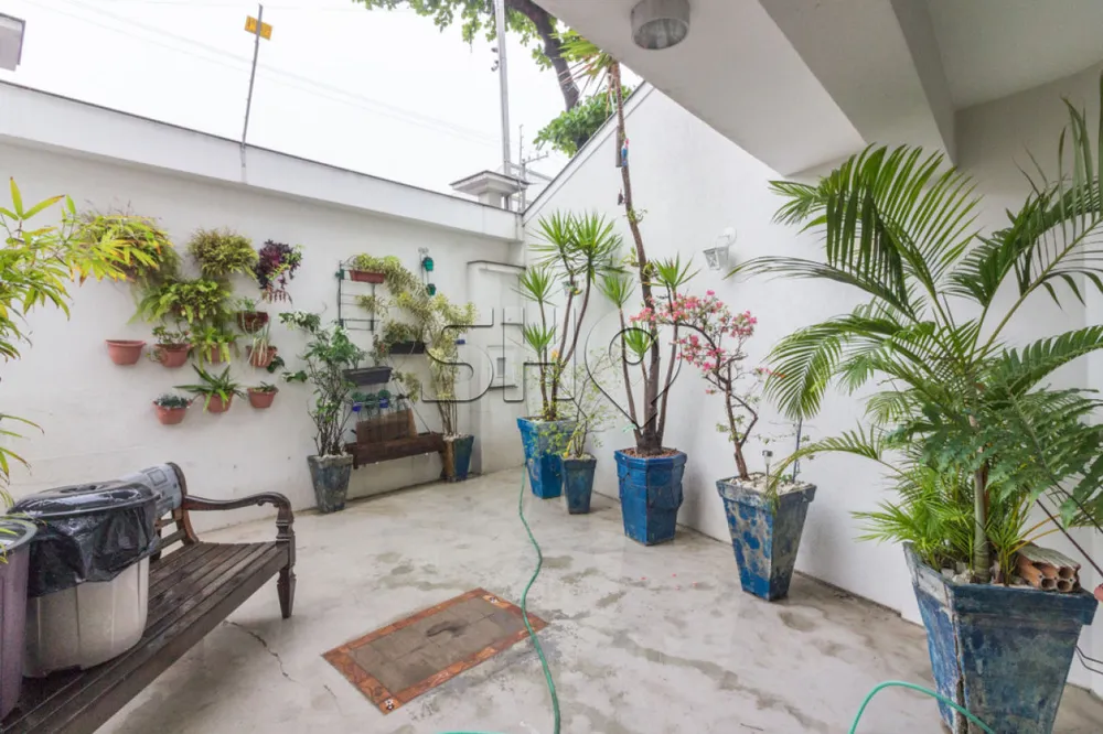 Sobrado, 3 quartos, 220 m² - Foto 1