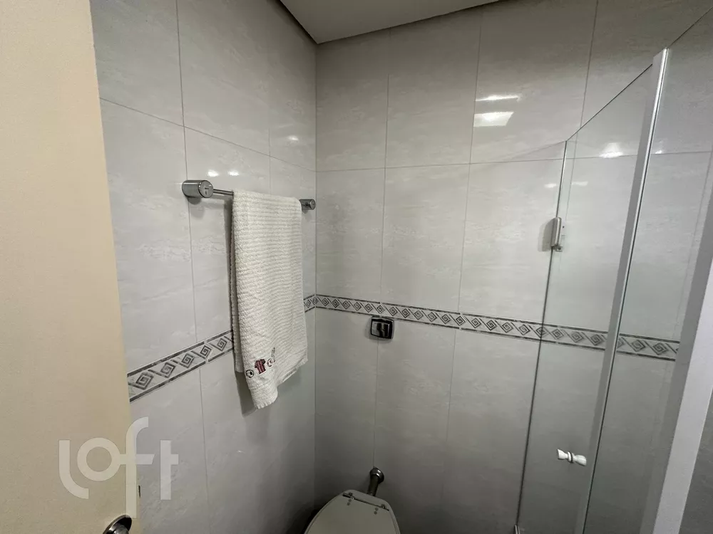 Apartamento à venda com 3 quartos, 154m² - Foto 32