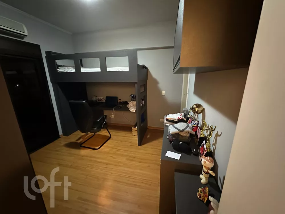 Apartamento à venda com 3 quartos, 154m² - Foto 22