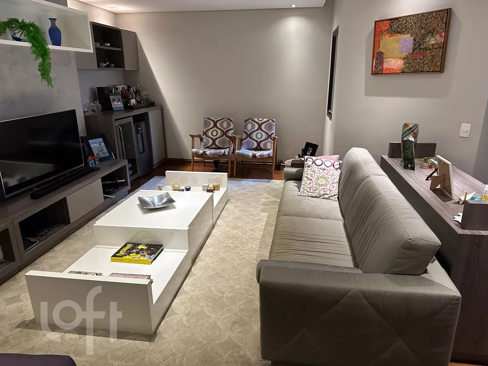 Apartamento à venda com 3 quartos, 154m² - Foto 3