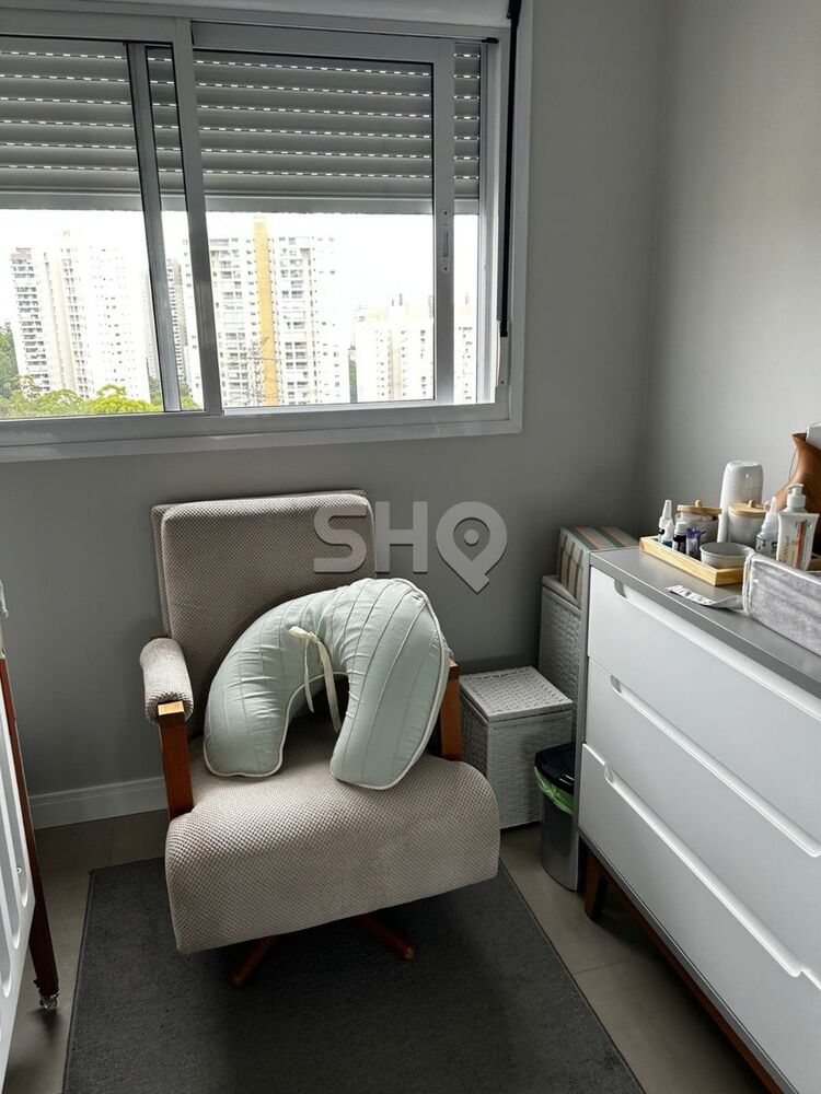 Apartamento à venda com 2 quartos, 81m² - Foto 10