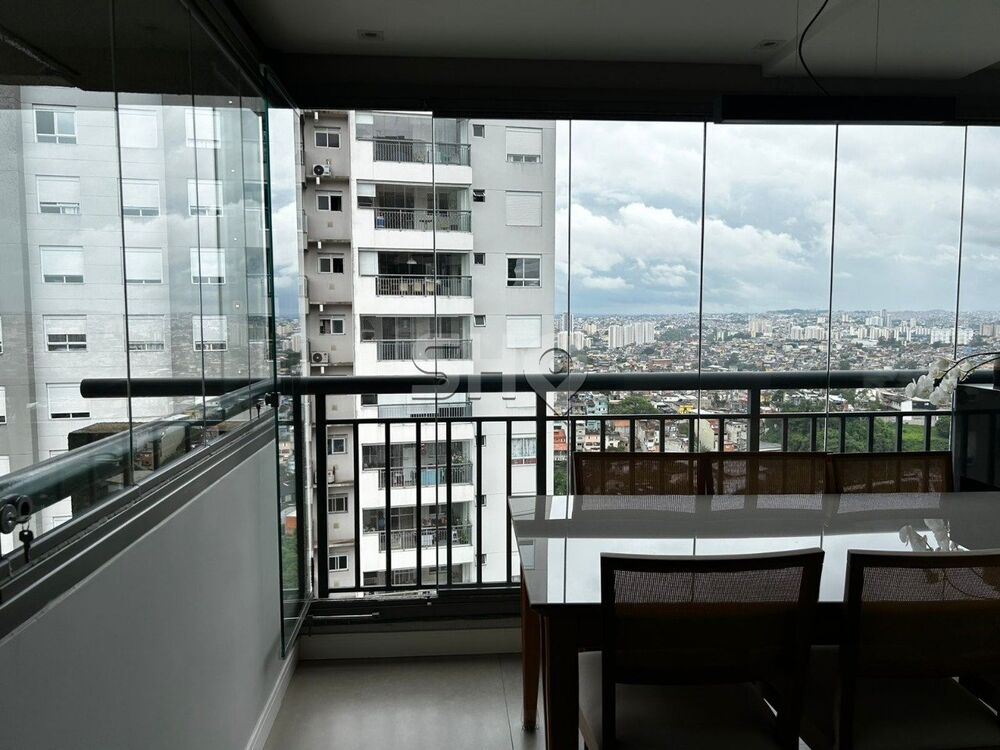 Apartamento à venda com 2 quartos, 81m² - Foto 3