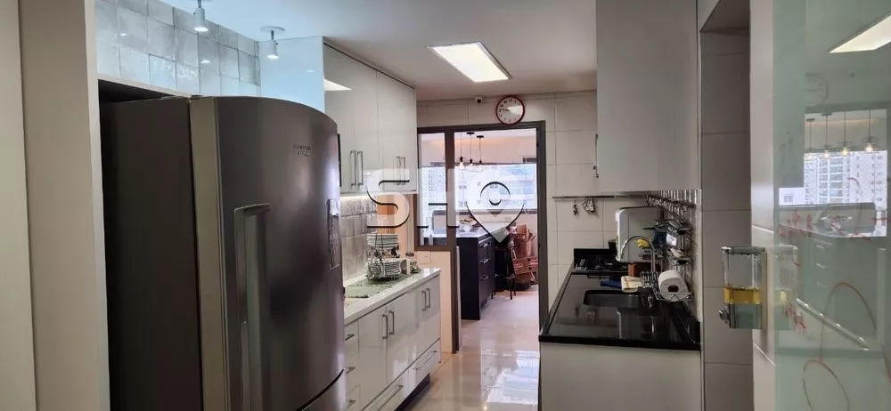 Apartamento, 3 quartos, 174 m² - Foto 1
