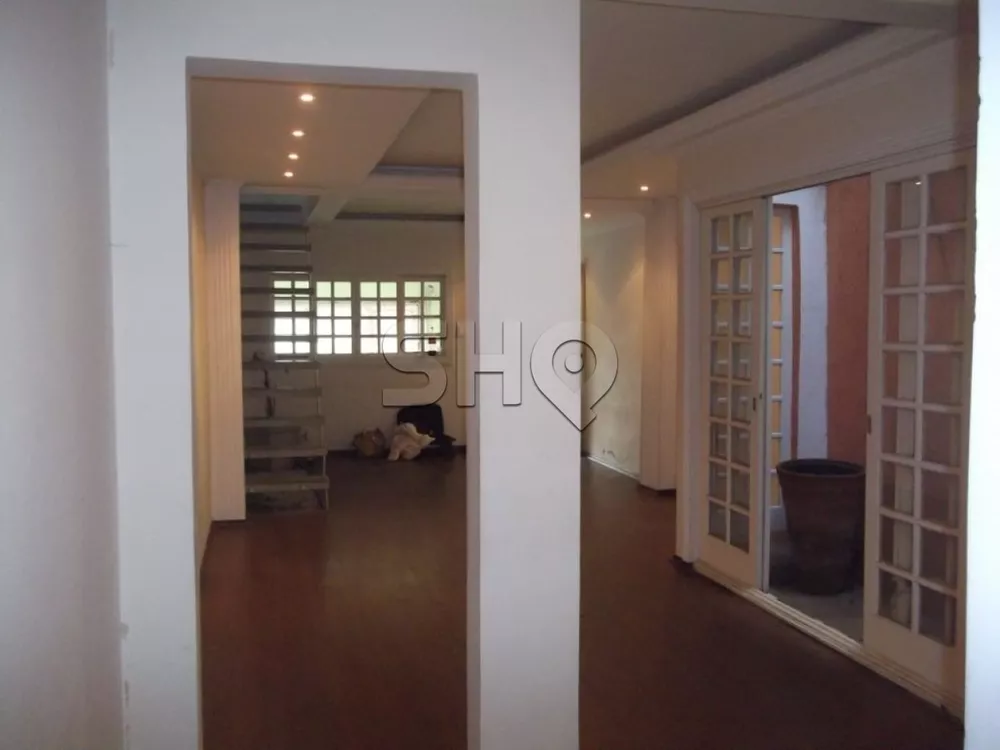 Sobrado à venda com 3 quartos, 150m² - Foto 2