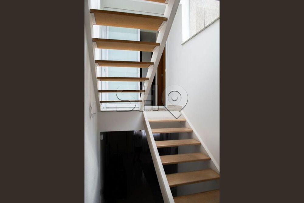 Sobrado, 3 quartos, 380 m² - Foto 2