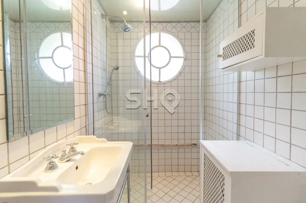 Apartamento, 3 quartos, 186 m² - Foto 1