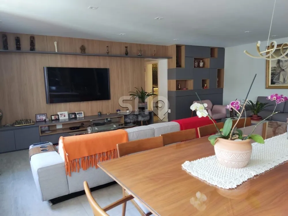 Apartamento, 3 quartos, 121 m² - Foto 2