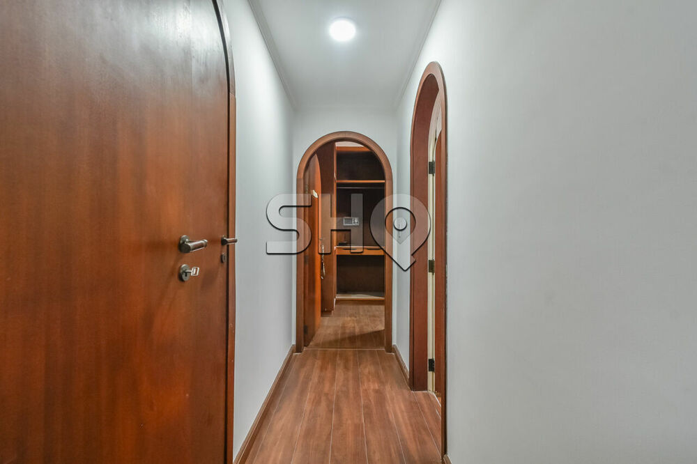 Casa para alugar com 5 quartos, 560m² - Foto 7