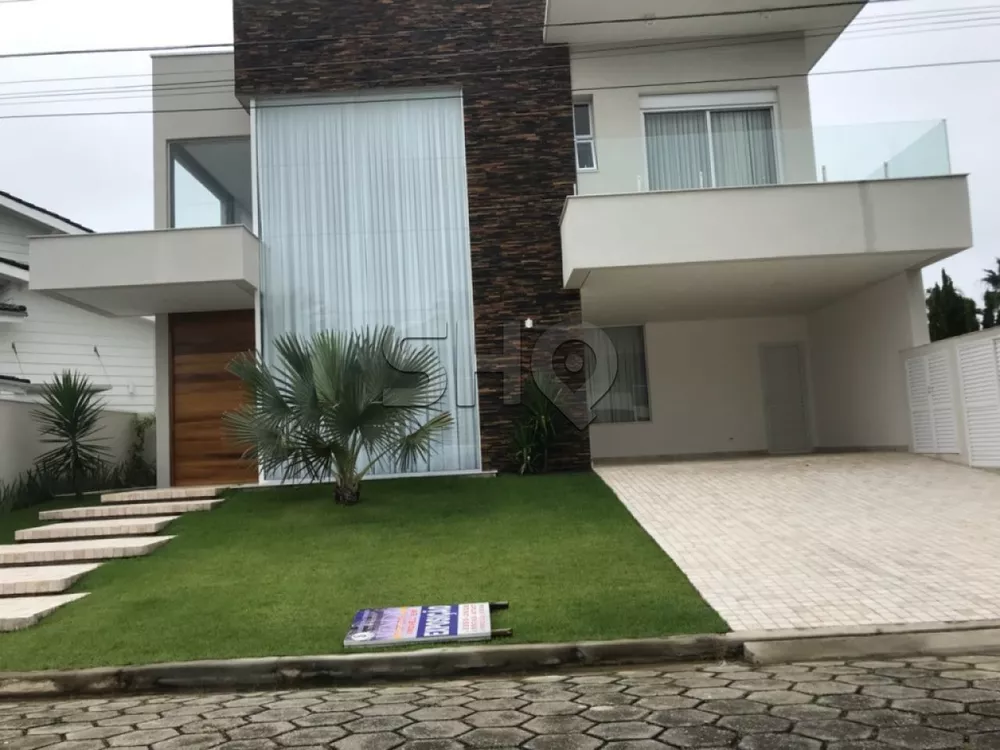 Casa de Condomínio à venda com 5 quartos, 480m² - Foto 2