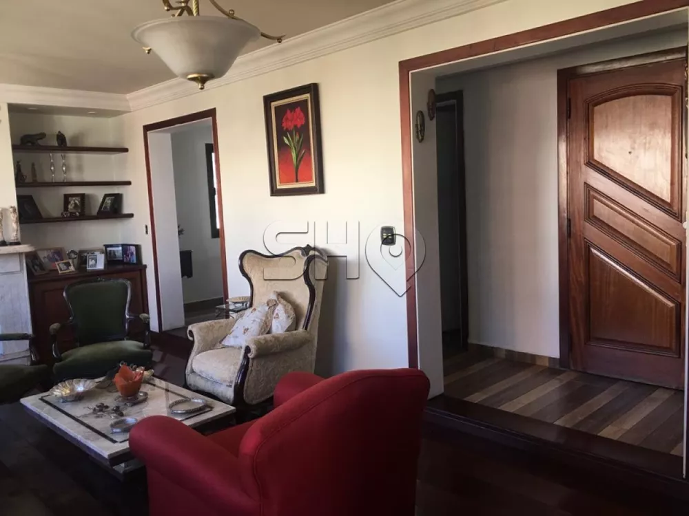 Apartamento à venda com 3 quartos, 230m² - Foto 2