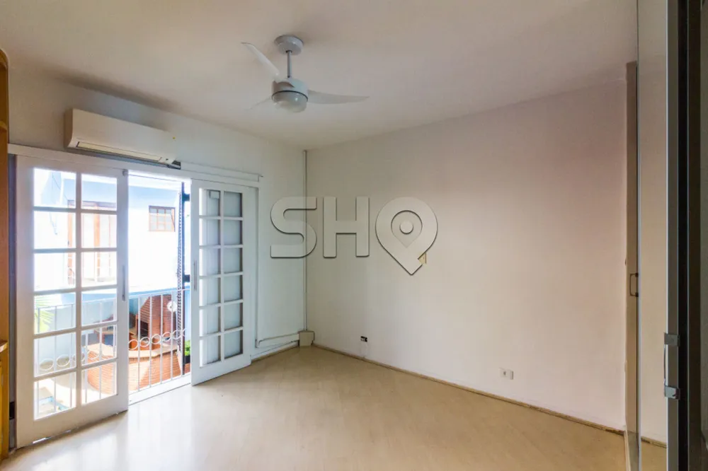 Sobrado, 4 quartos, 250 m² - Foto 1