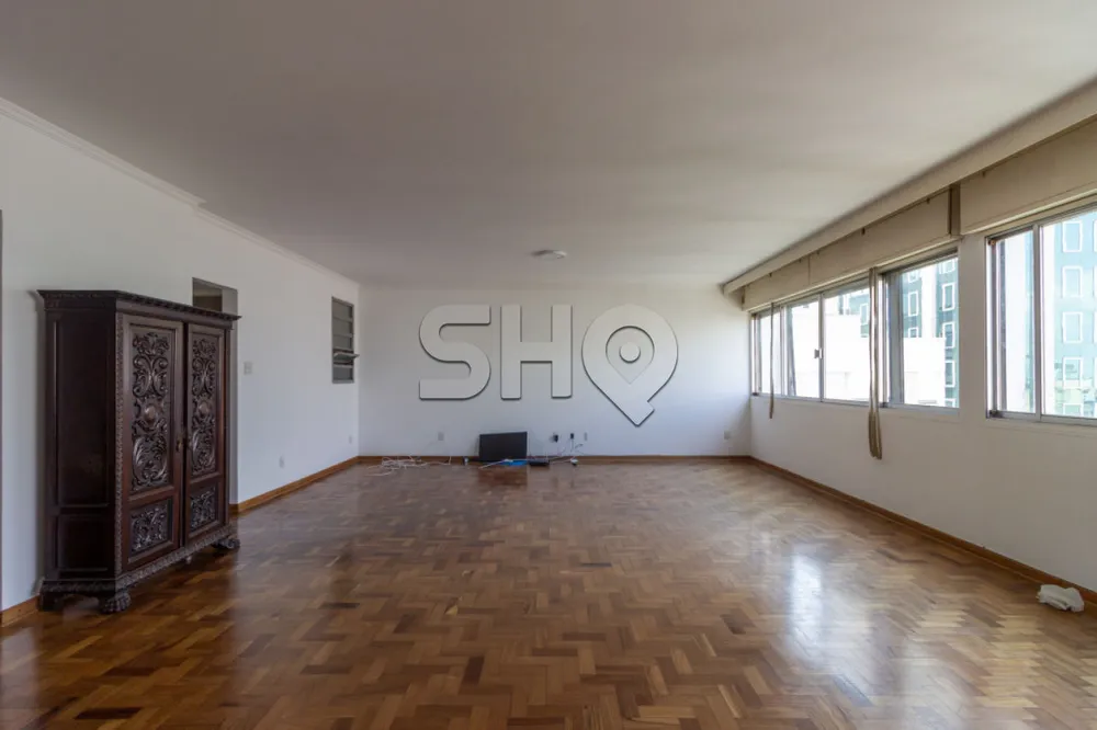 Apartamento, 3 quartos, 236 m² - Foto 1
