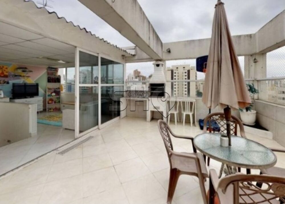 Cobertura, 4 quartos, 215 m² - Foto 2