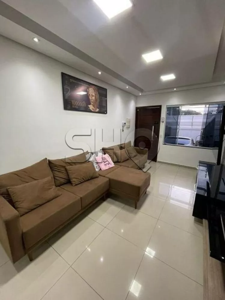 Sobrado à venda com 3 quartos, 120m² - Foto 1