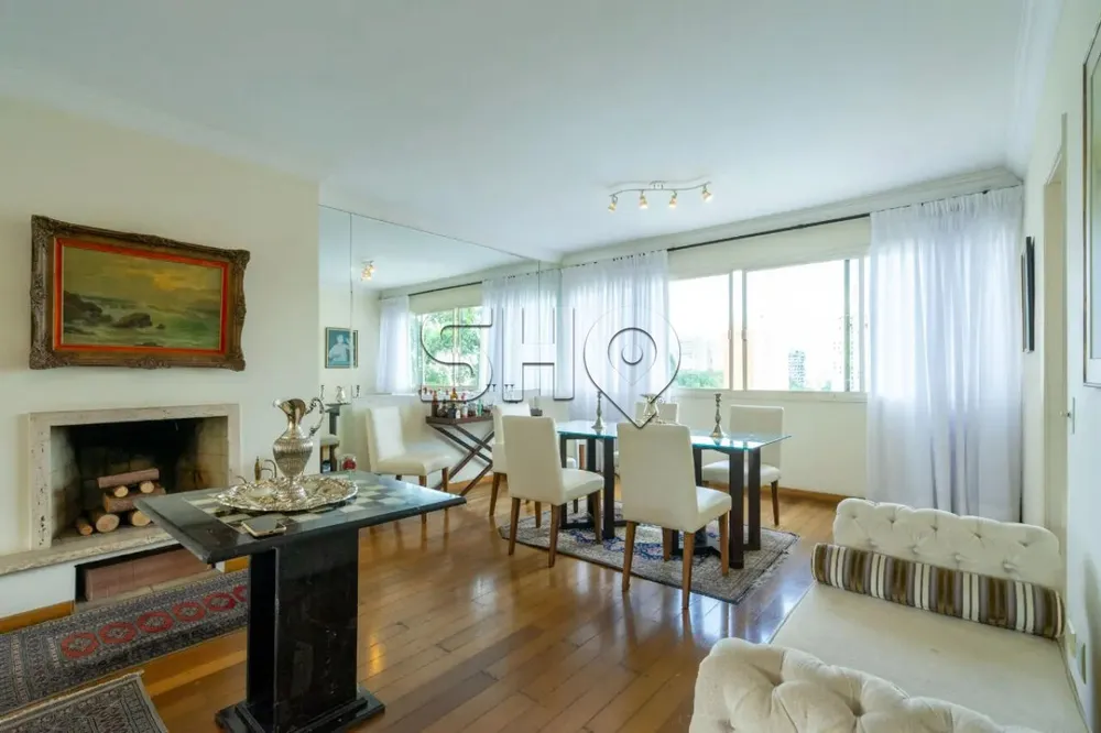 Apartamento, 3 quartos, 185 m² - Foto 1
