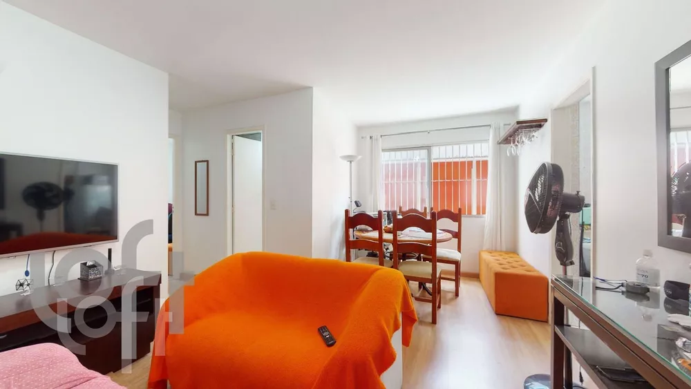 Apartamento à venda com 2 quartos, 64m² - Foto 1