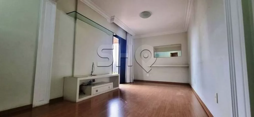 Apartamento à venda com 3 quartos, 147m² - Foto 1