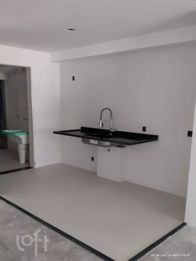 Apartamento à venda com 2 quartos, 80m² - Foto 2