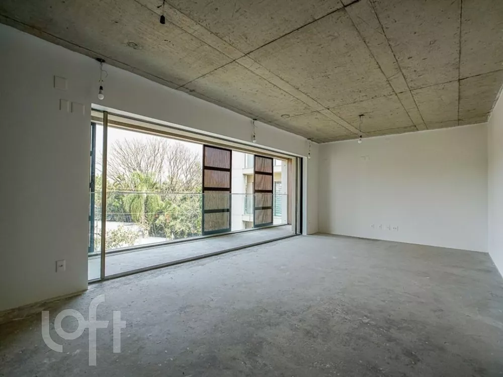 Apartamento à venda com 3 quartos, 342m² - Foto 1