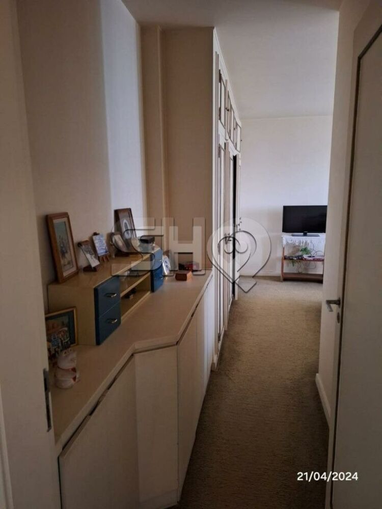 Apartamento, 3 quartos, 235 m² - Foto 2