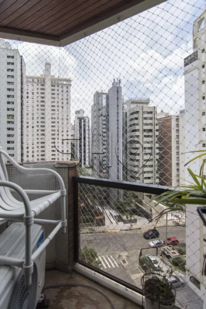 Apartamento à venda com 3 quartos, 142m² - Foto 12