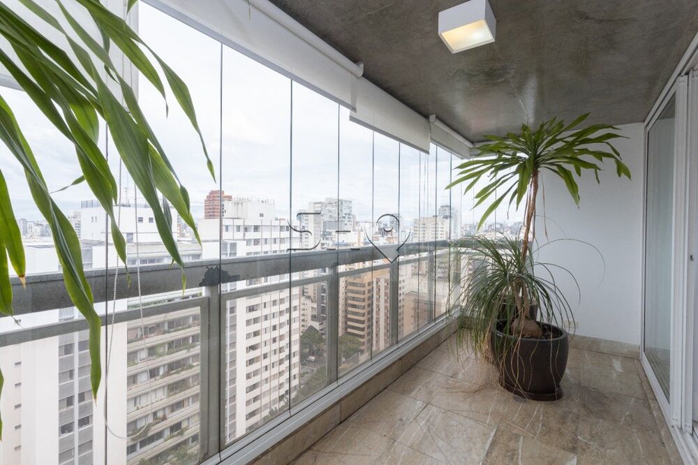 Apartamento à venda com 5 quartos, 560m² - Foto 2
