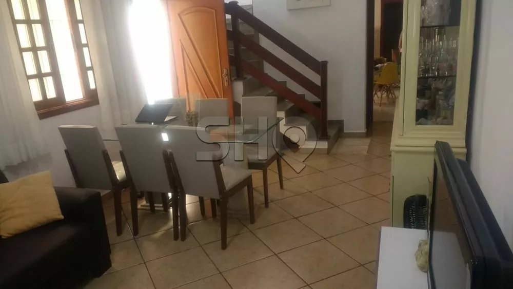 Sobrado à venda com 3 quartos, 104m² - Foto 2