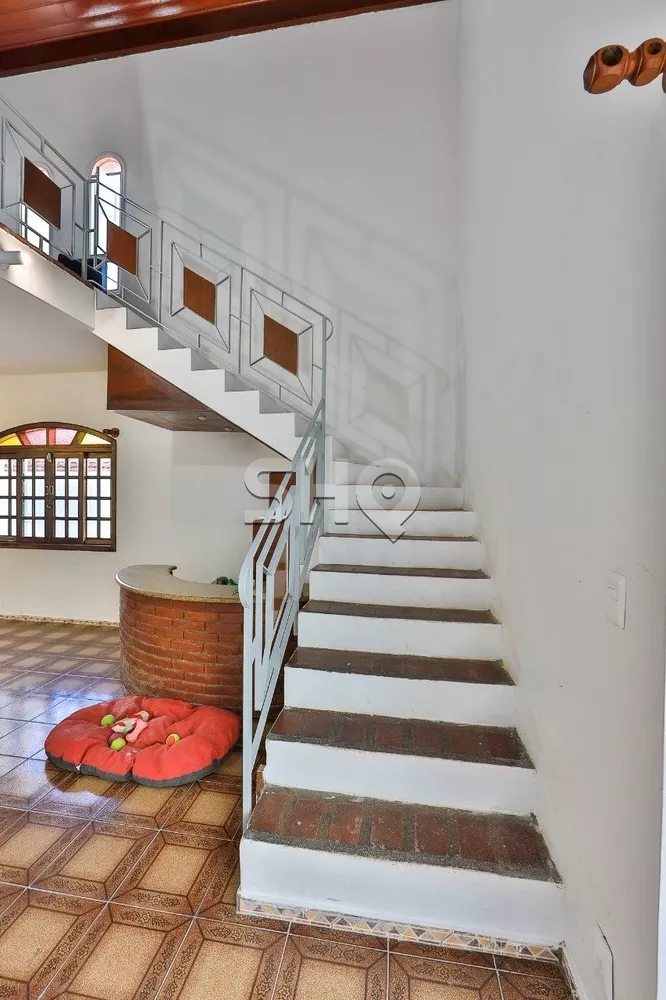 Sobrado, 5 quartos, 477 m² - Foto 1