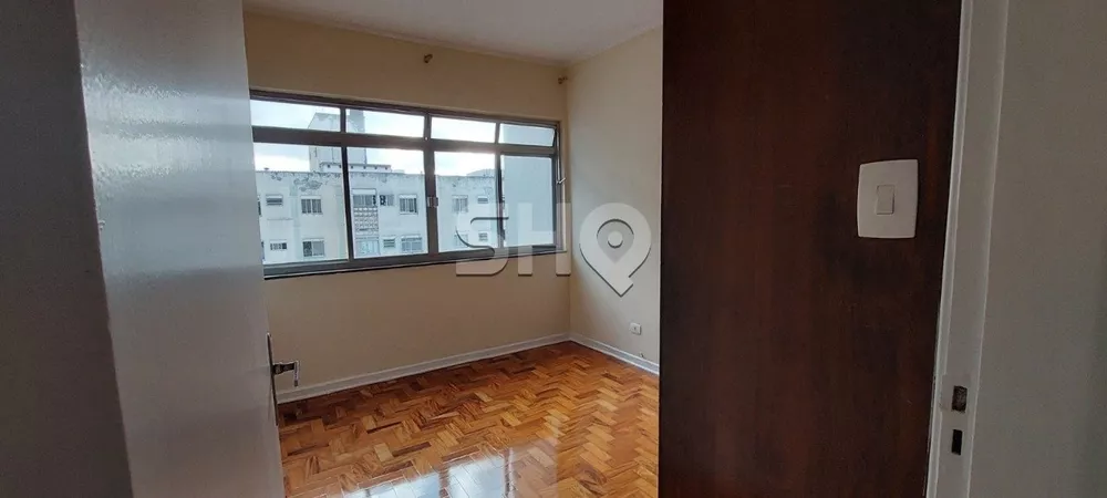 Apartamento à venda com 2 quartos, 80m² - Foto 4