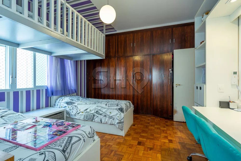 Apartamento, 3 quartos, 260 m² - Foto 2